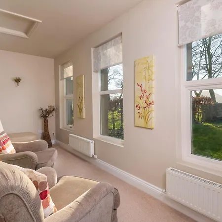 Bannerdale Apartment